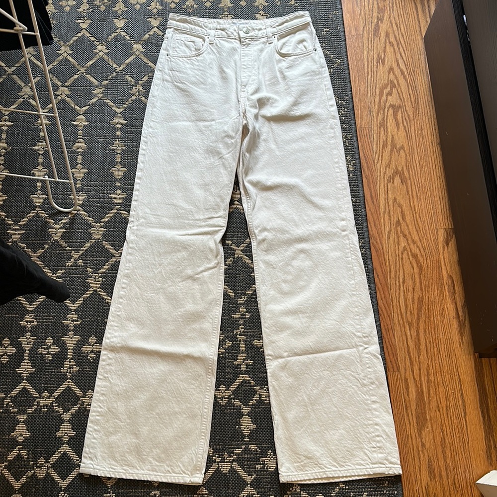 Zara ecru/soft white high waisted, wide leg denim